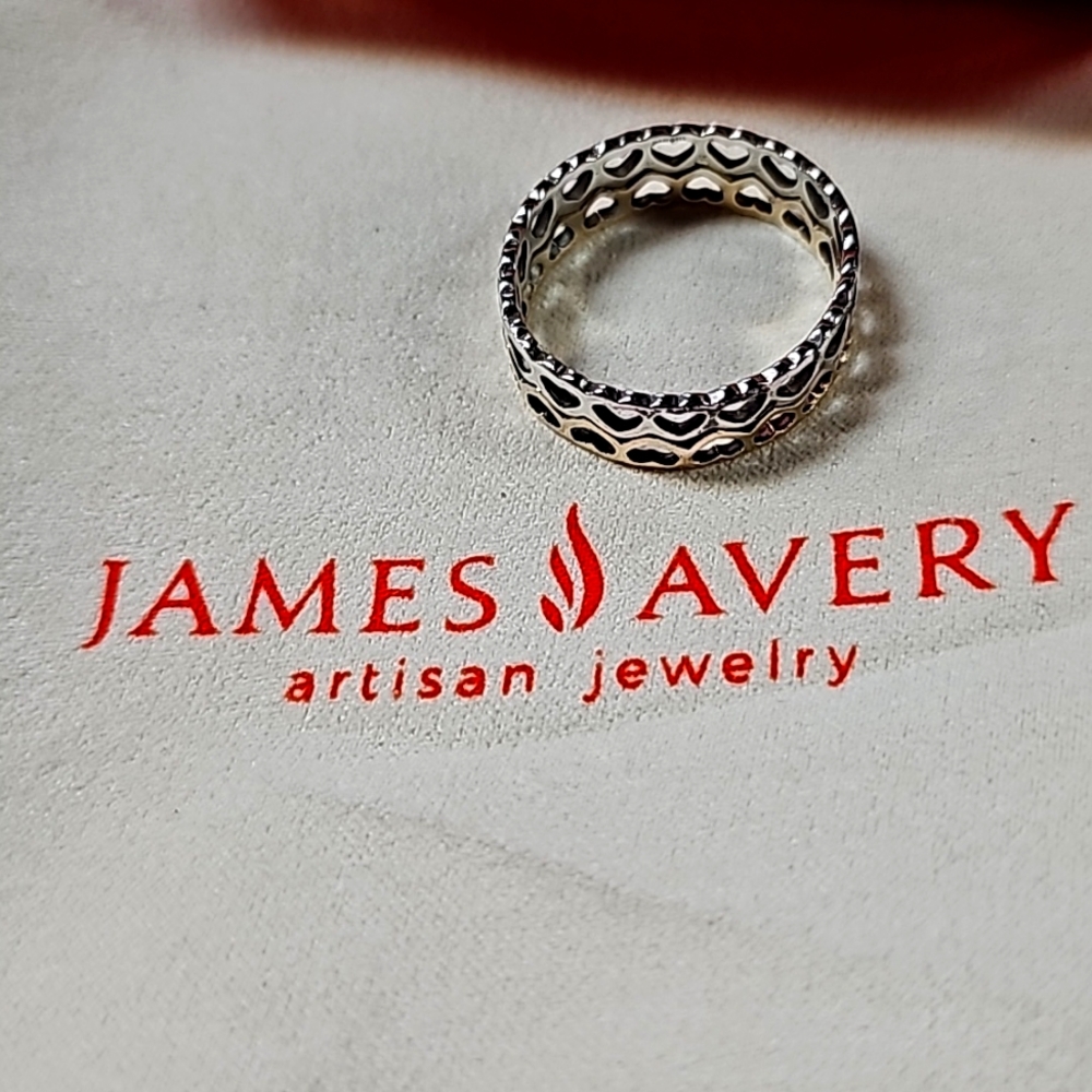 James Avery Tiny Hearts Ring